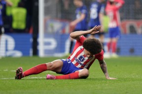 包含内马尔在SKT比赛中精彩发挥，绝杀引发热议！的词条